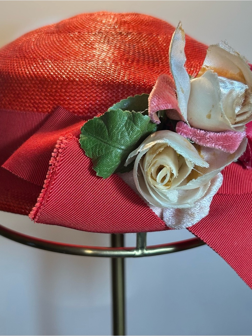 Vintage Women’s Red Floral Pillbox Hat